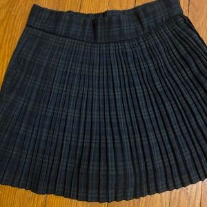 Zara Dark Academia Plaid Skort!